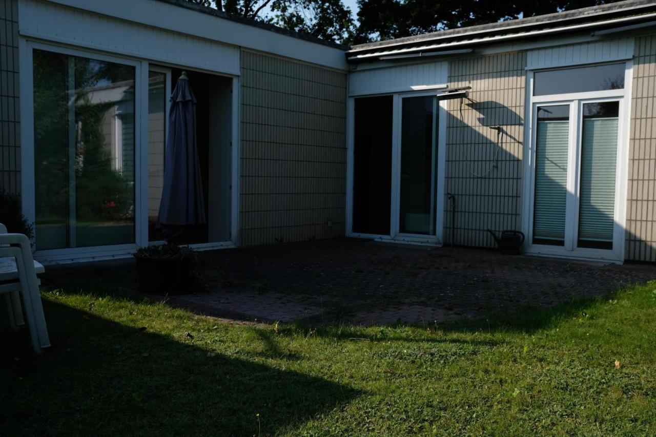 Ruhiges Haus Mit Privatem Garten Halstenbek Exteriör bild